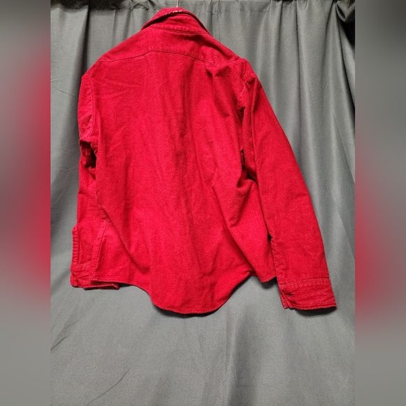 Boundary Waters 100% Cotton Red Shirt, Button Up. - Picture 5 of 7